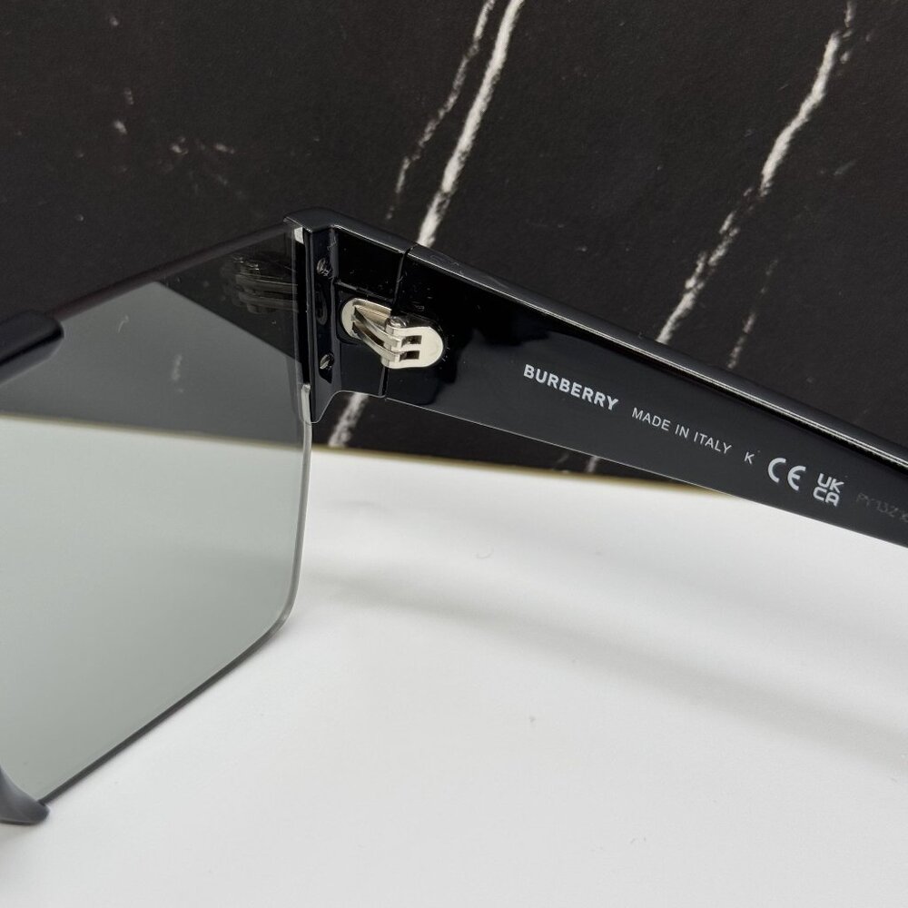 NEW BURBERRY BE4291 3001/69 SUNGLASSES BLACK/SILVER UNISEX EYEWEAR BE4291 300169 - Picture 8 of 9